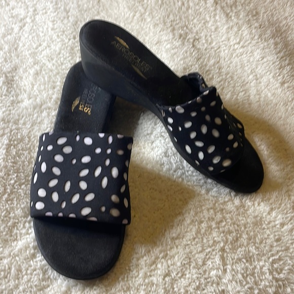 AEROSOLES Shoes - Aerosols Sandals